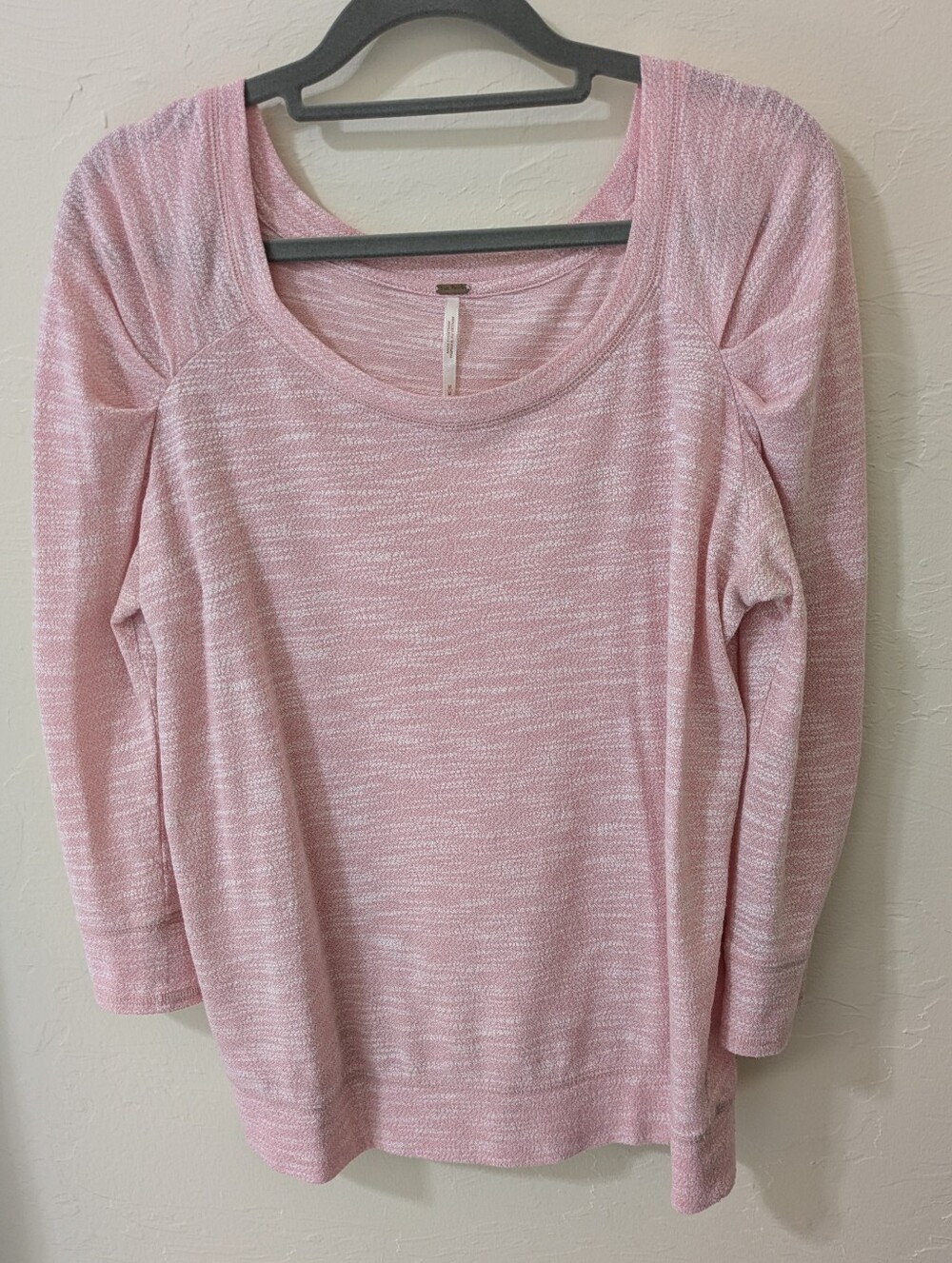 Free People Pink Marled 3/4 Sleeve Scoop Neck Top